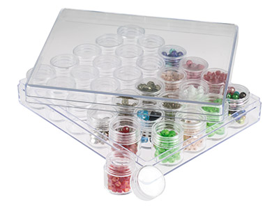 Set Aus 30 Durchsichtigen Mini-behältern Zur Perlenaufbewahrung In Einer Transparenten Box - Standard Bild - 1