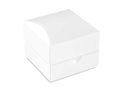 White Wooden Ring Box - Standard Bild - 2
